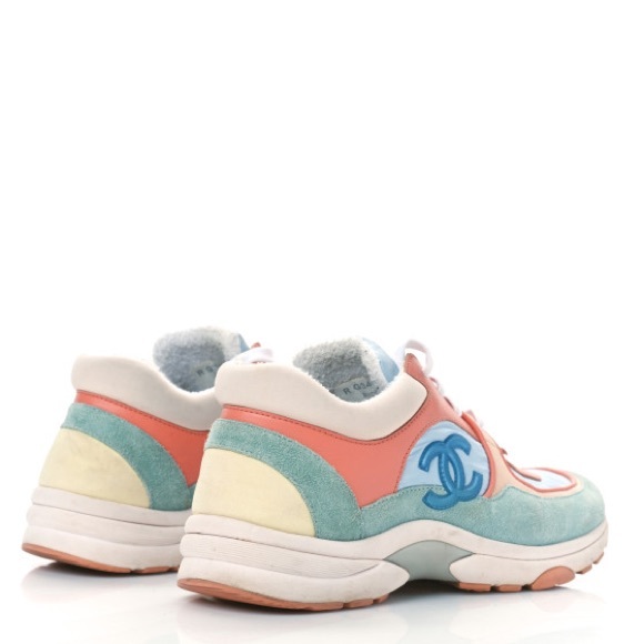 Chanel coral blue sneakers - Picture 2 of 15